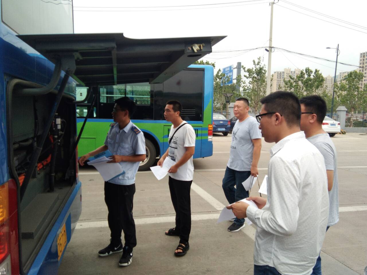 公交集團(tuán)機(jī)務(wù)技術(shù)部做好新招聘駕駛員機(jī)務(wù)培訓(xùn)工作