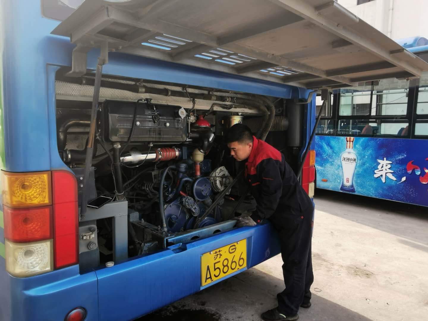 探索管理模式——公交集團機務技術(shù)部走出精細化管理第一步