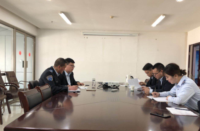 公交集團(tuán)快速公司運(yùn)營(yíng)科開展服務(wù)投訴分析培訓(xùn)