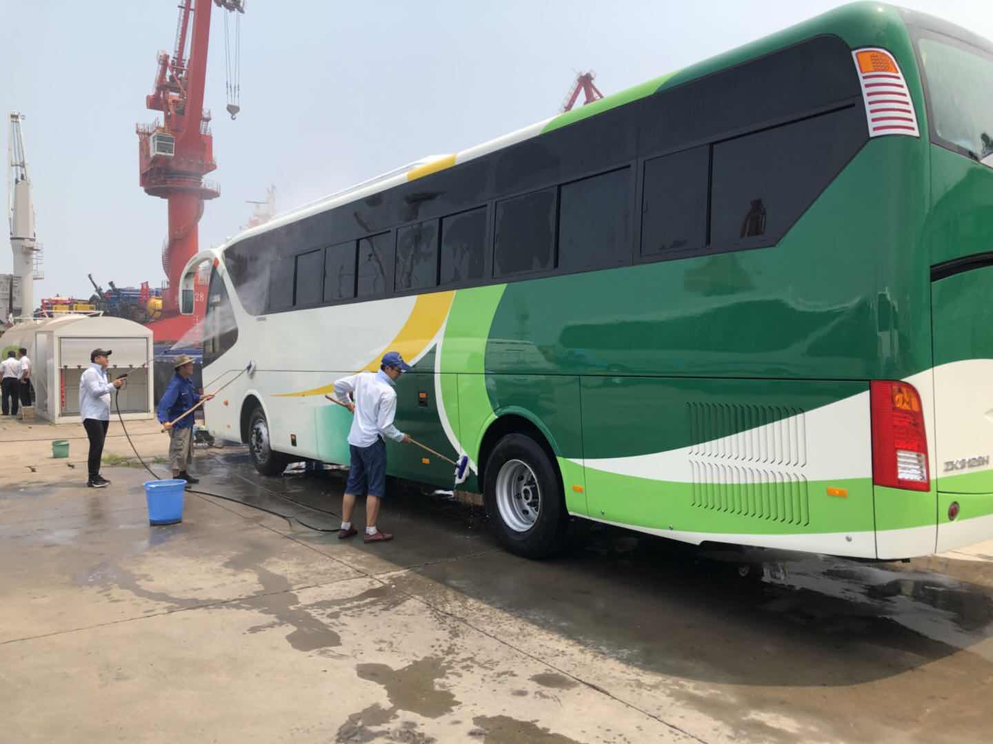 致敬高溫下的公交人（三）：烈日灼身，平安在心