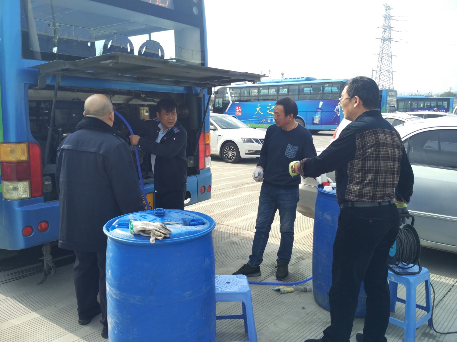 公交集團公交事業(yè)一部深入開展機務(wù)綜合大檢查