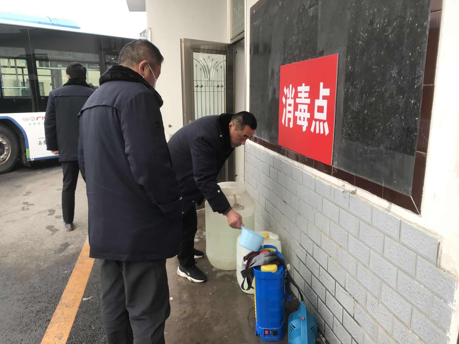 公交集團(tuán)公交事業(yè)一部開展春運安全大檢查  為春運安全運輸保障保駕護(hù)航