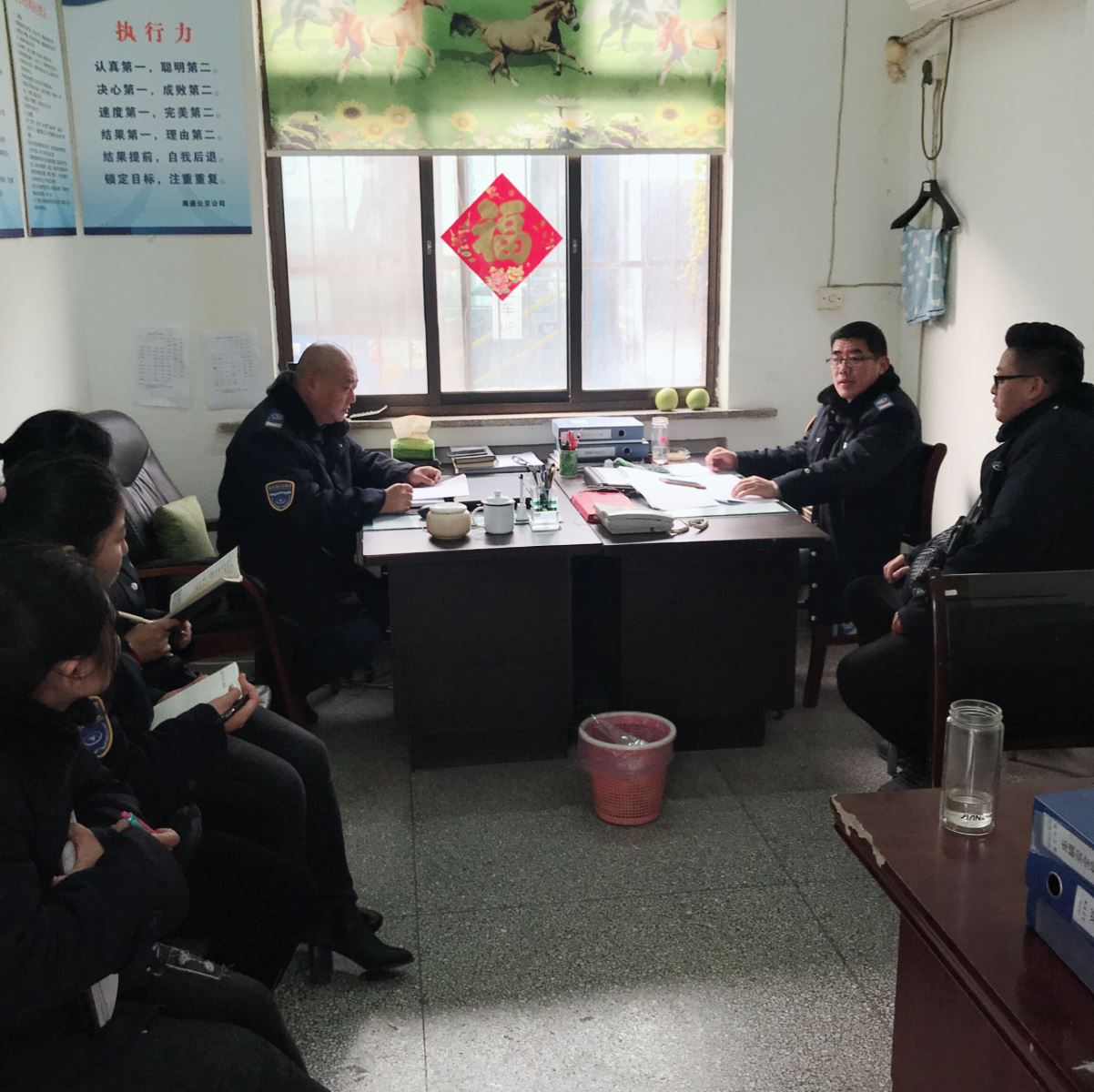 公交集團(tuán)海通公交公司召開(kāi)“創(chuàng)文”專(zhuān)項(xiàng)會(huì)議