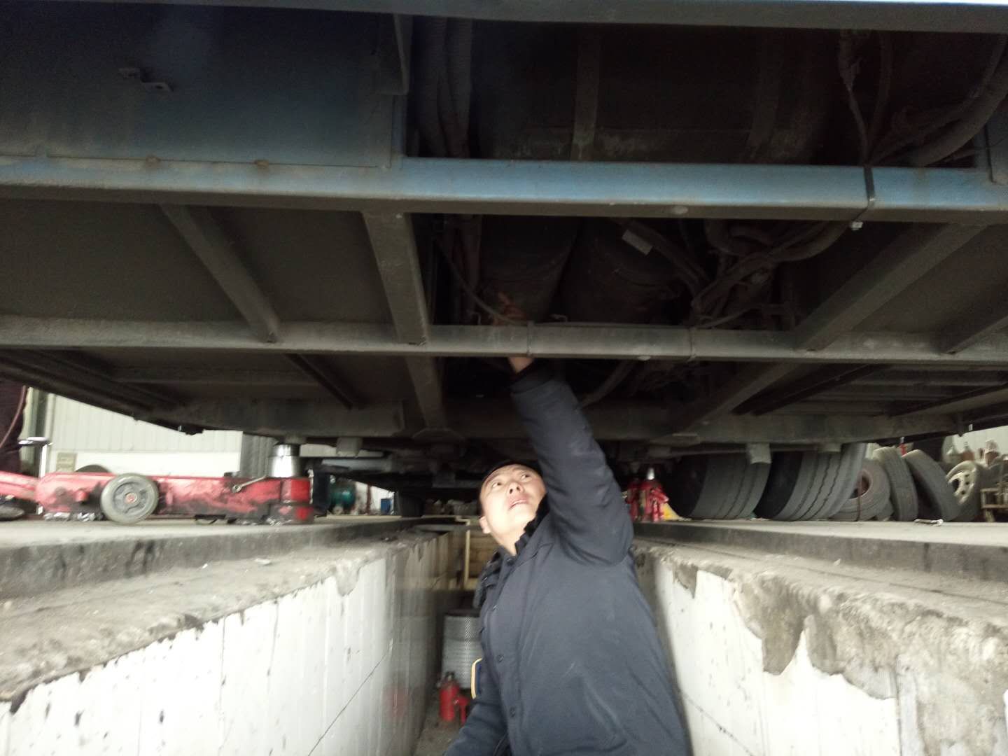 強化機務(wù)管理，筑牢行車安全防護網(wǎng)