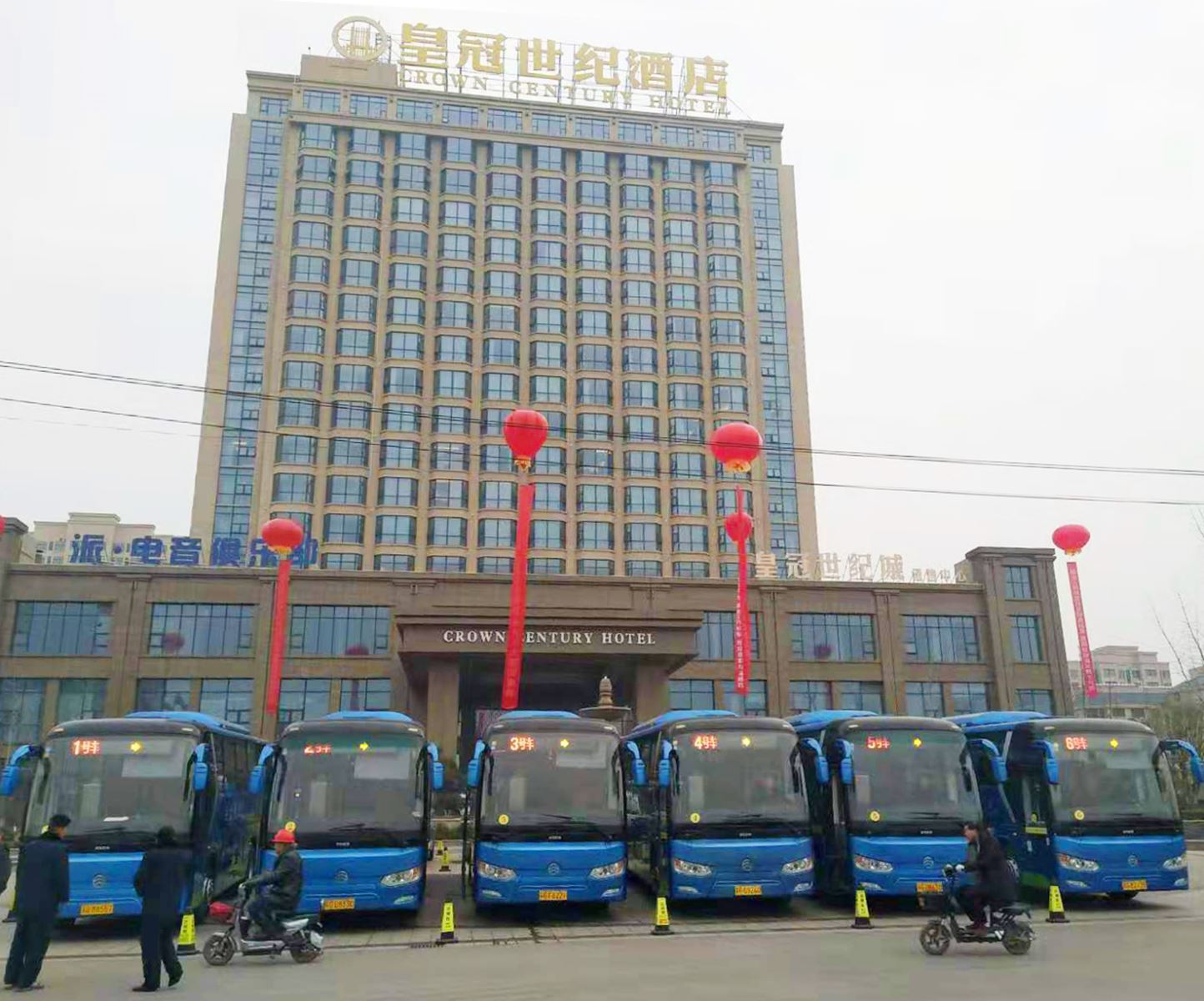 公交集團經營發(fā)展事業(yè)部全力保障 “灌云縣政協會議”運輸保障工作