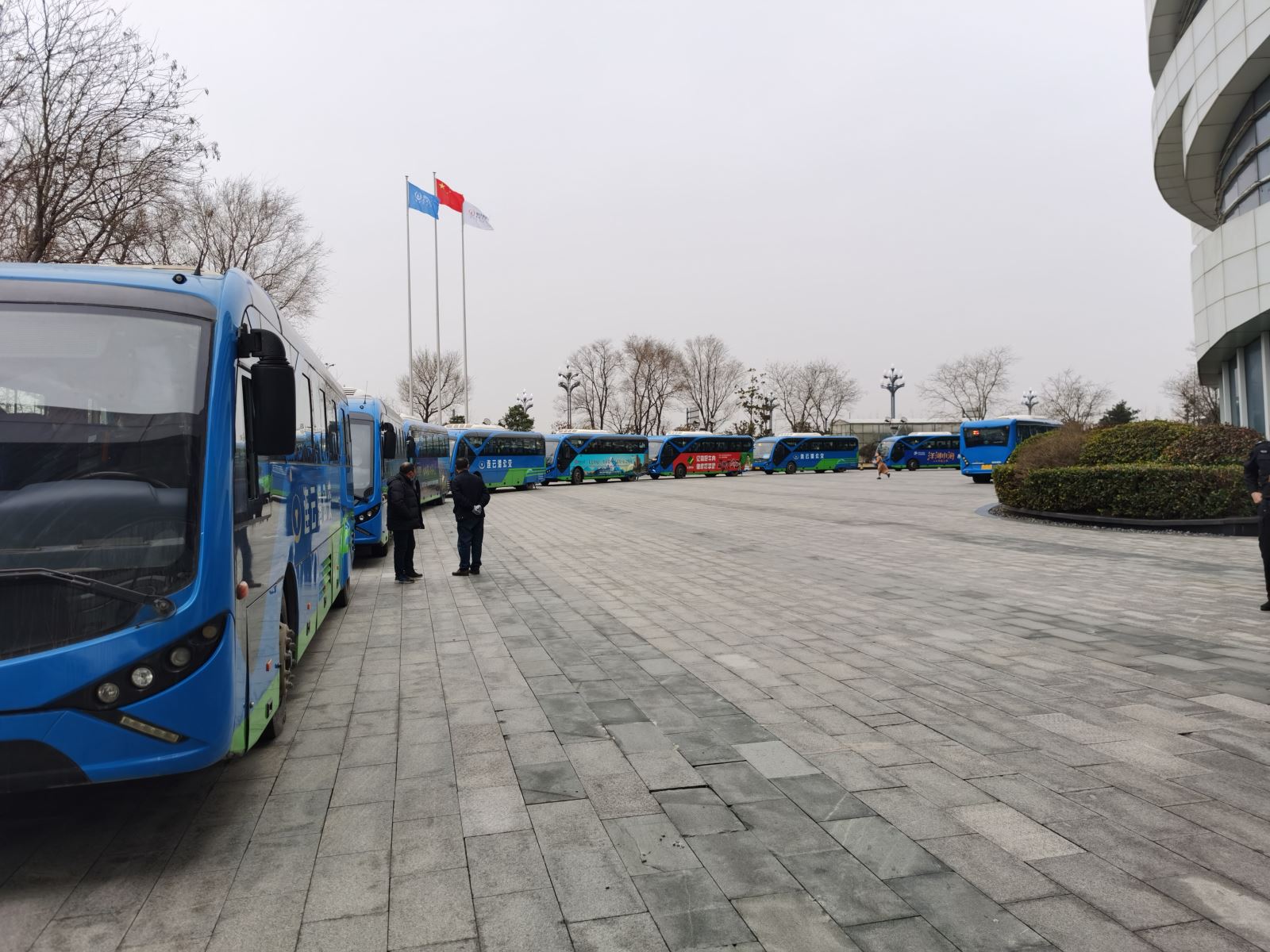 公交集團(tuán)經(jīng)營發(fā)展事業(yè)部圓滿完成徐圩管委會定制公交業(yè)務(wù)