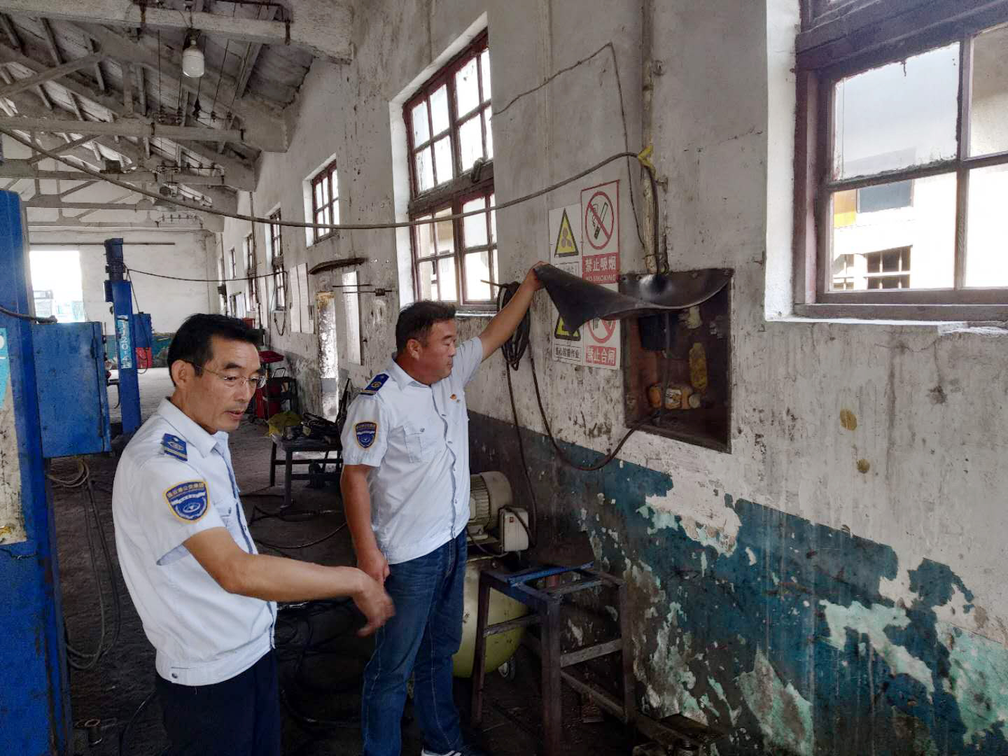 公交集團汽服公司開展國慶節(jié)前安全生產檢查工作