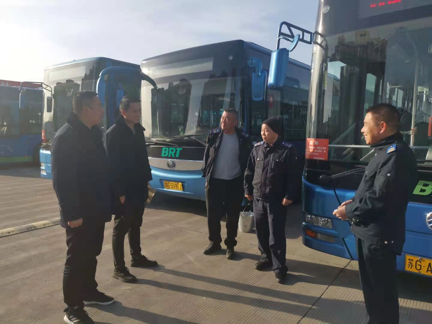 快速公交事業(yè)部開(kāi)展車(chē)輛隱患排查專項(xiàng)工作