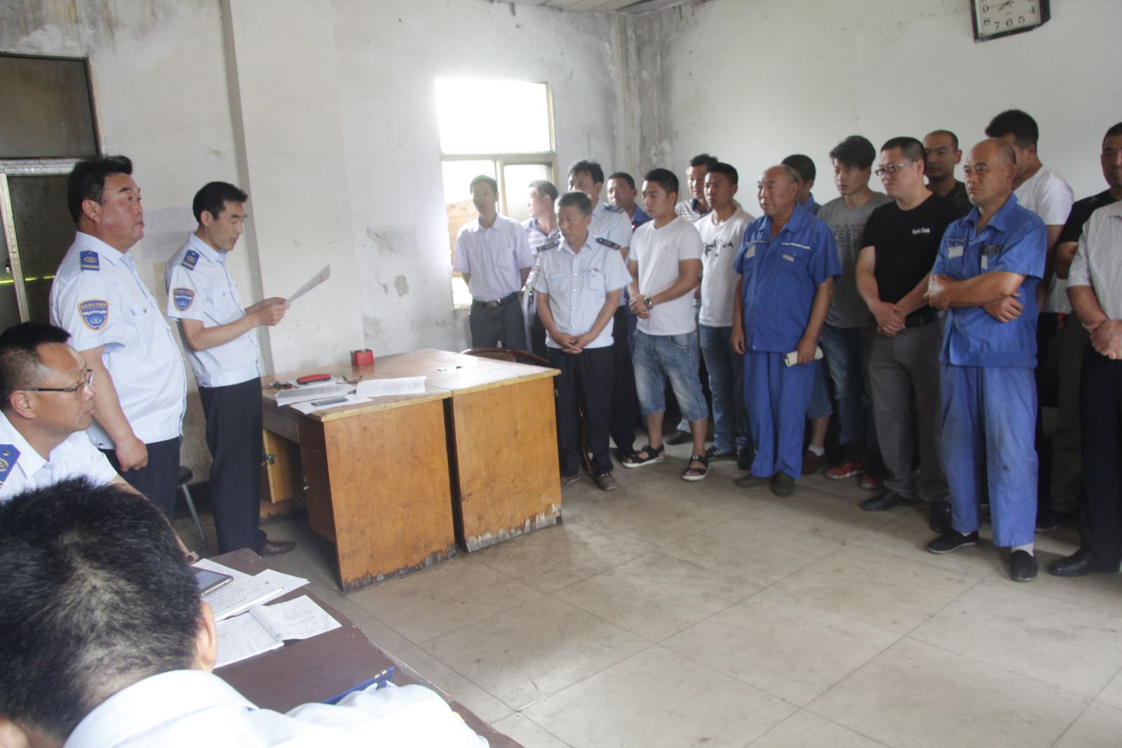 公交維修公司開展職業(yè)健康知識培訓