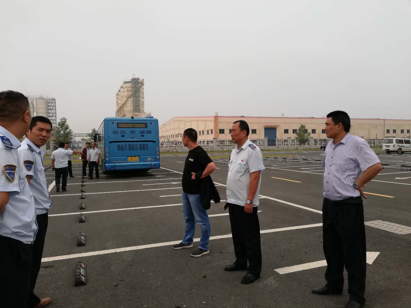 公交集團經營發(fā)展事業(yè)部積極開展公交場站安全檢查工作