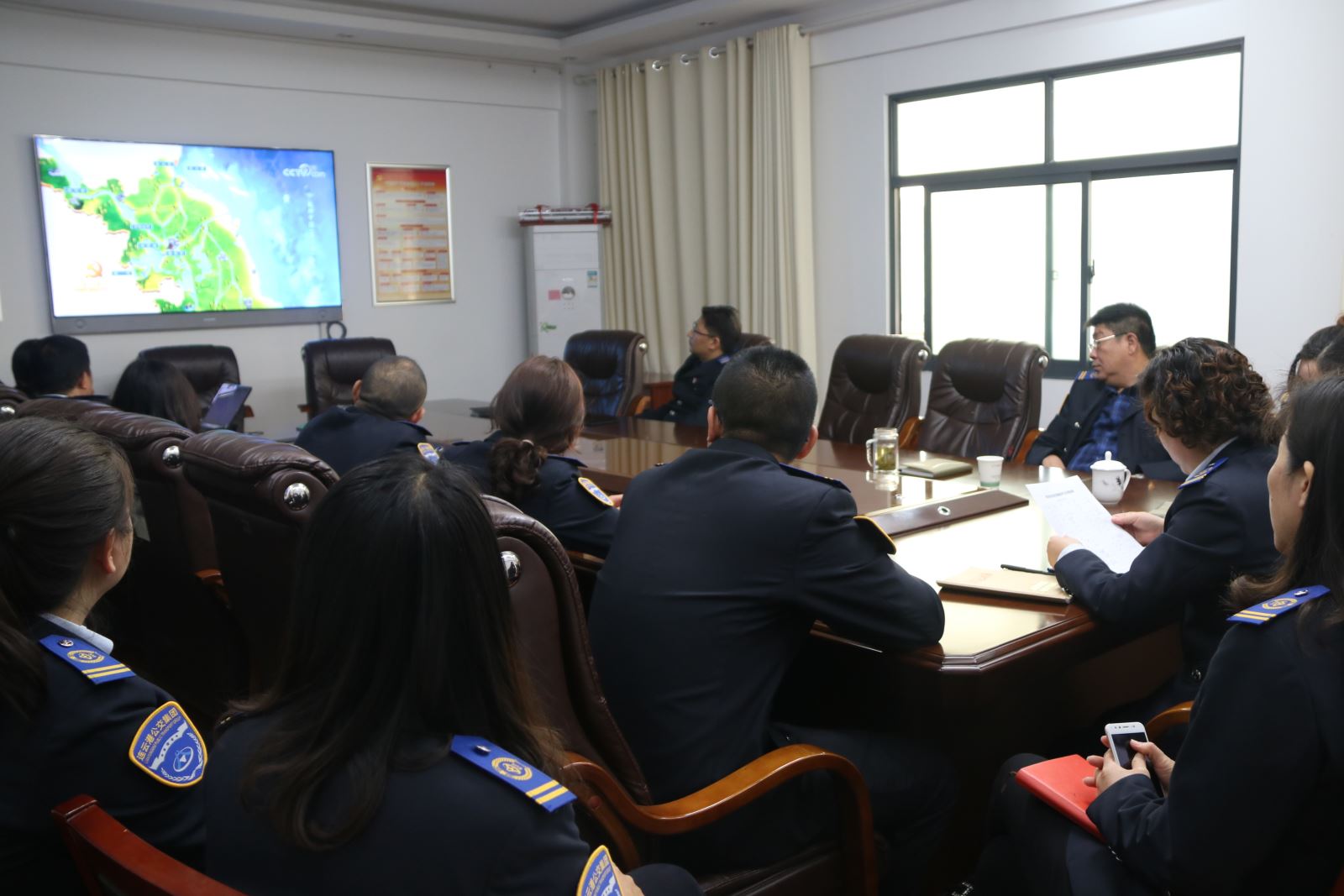 公交集團(tuán)固定學(xué)習(xí)日組織各總支、支部觀看《航拍中國》之江蘇篇