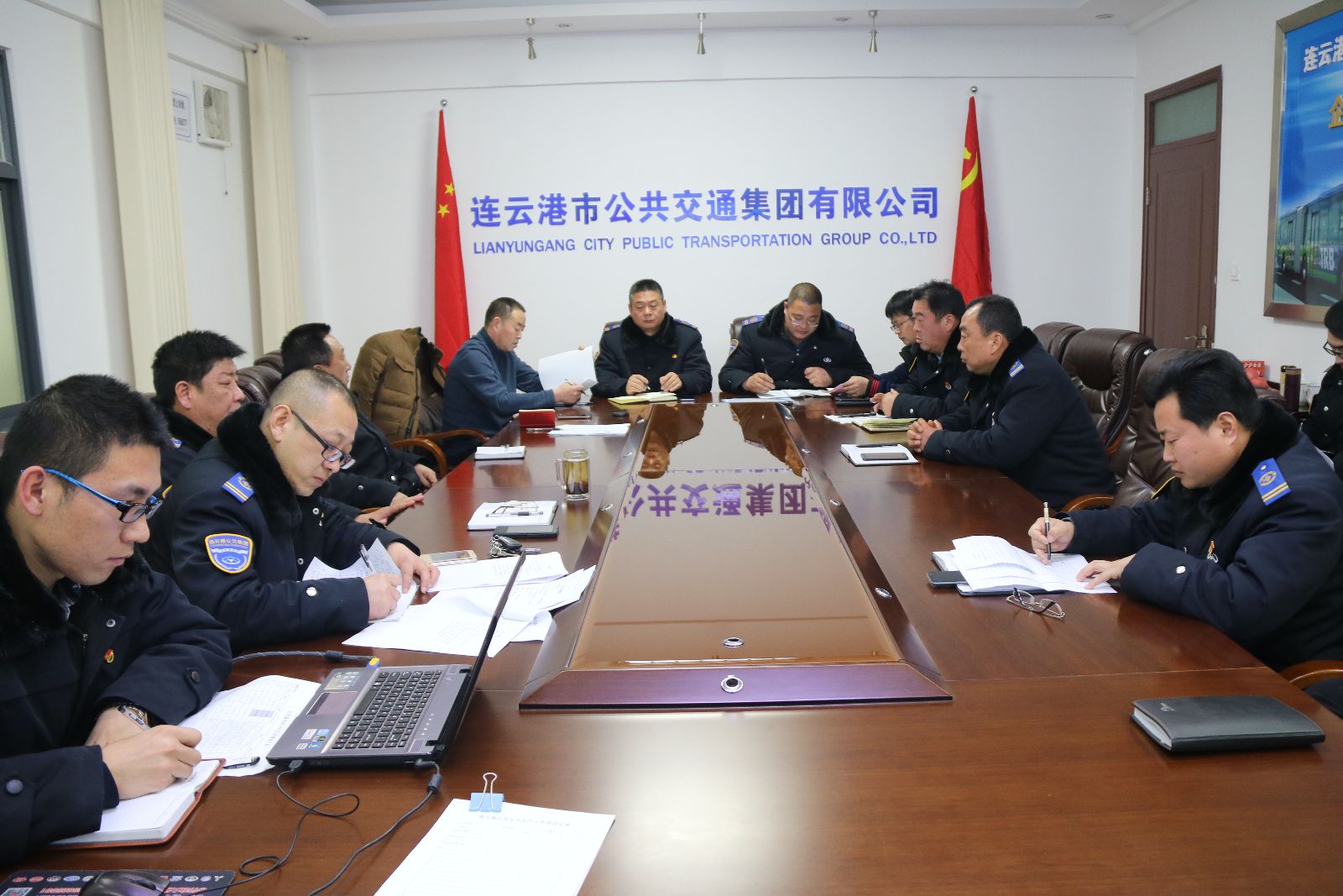 公交集團(tuán)開展安全生產(chǎn)生產(chǎn)“事故隱患排查月”活動(dòng)