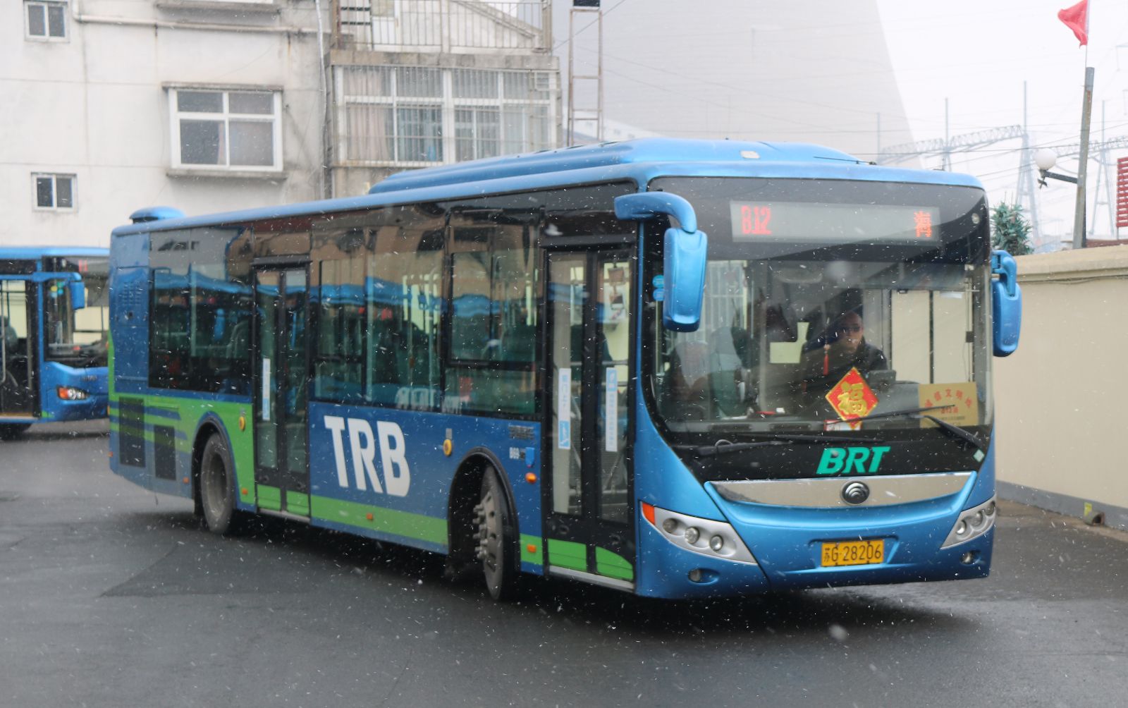 公交快速公司B12誠信文明線榮獲2016年度市精神文明建設工作創(chuàng)新品牌提名獎