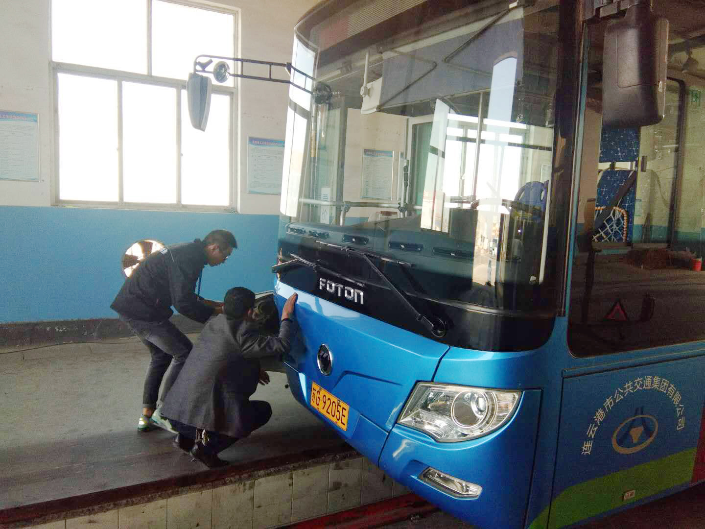 公交集團(tuán)展開(kāi)四季度車(chē)輛技術(shù)等級(jí)評(píng)定、二級(jí)維護(hù)審驗(yàn)工作